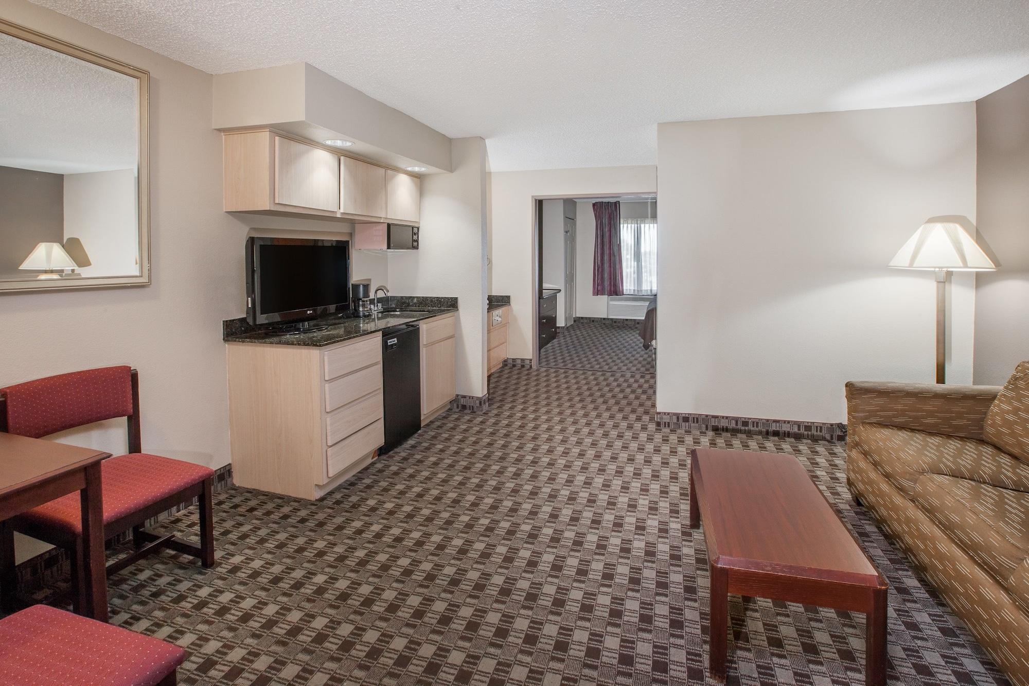 Wingate By Wyndham Canton-Hall Of Fame Extérieur photo