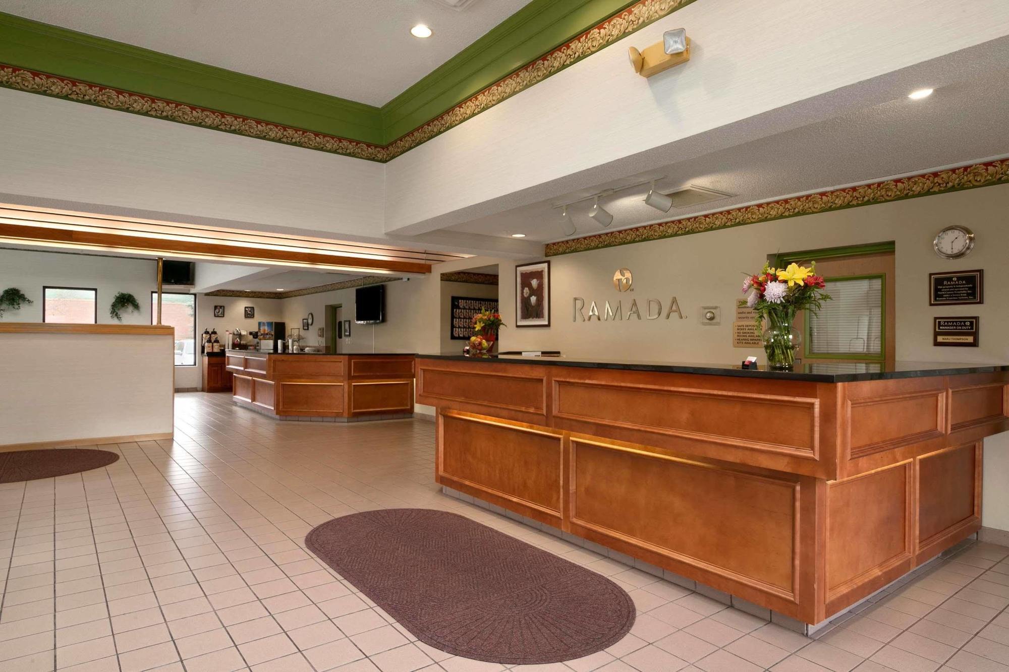 Wingate By Wyndham Canton-Hall Of Fame Extérieur photo