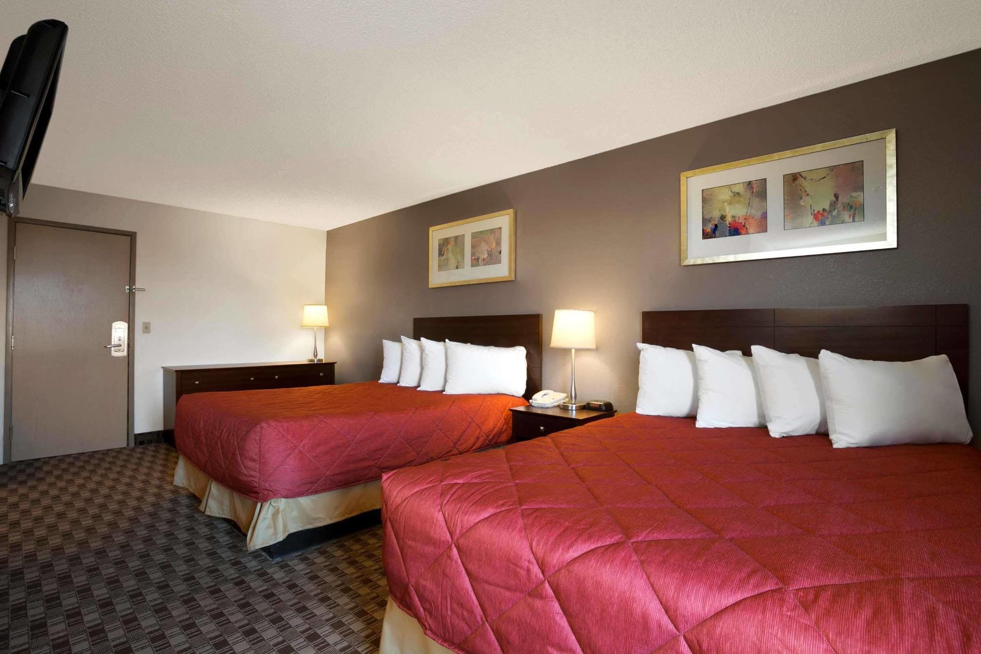 Wingate By Wyndham Canton-Hall Of Fame Extérieur photo